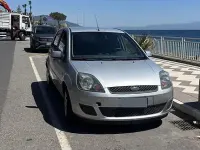 Usata Ford Fiesta 68 CV (50 kW) 2008 Grigio Utilitaria