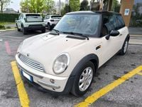 Usata Mini Cooper 116 CV (85 kW) 2003 Beige Utilitaria