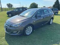 Usata Opel Astra Cosmo 140 CV (102 kW) 2014 Grigio Station wagon