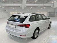 Usata Skoda Octavia Executive 150 CV (110 kW) 2023 Bianco Station wagon
