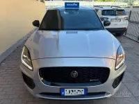 Usata Jaguar E-Pace R-Dynamic 163 CV (119 kW) 2022 Grigio SUV