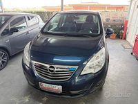 Usata Opel Meriva Cosmo 101 CV (74 kW) 2011 Blu Monovolume