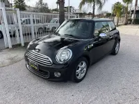 Usata Mini ONE 75 CV (55 kW) 2011 Nero Utilitaria