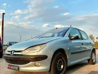 Usata Peugeot 206 90 CV (66 kW) 2003 Grigio Berlina
