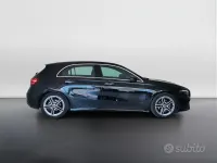Usata Mercedes A180 AMG 136 CV (100 kW) 2024 Nero notte Berlina