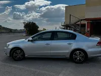 Usata VW Passat 105 CV (77 kW) 2012 Grigio Berlina