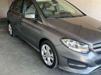 Usata Mercedes B180 109 CV (80 kW) 2016 Grigio Monovolume