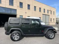 Usata Jeep Wrangler Unlimited Rubicon 200 CV (147 kW) 2011 Verde SUV