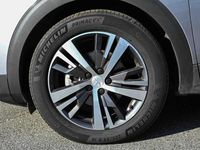 Usata Peugeot 3008 Allure 130 CV (95 kW) 2022 Argento SUV