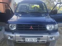 Usata Mitsubishi Pajero Top 99 CV (72 kW) 2000 Blu/azzurro SUV