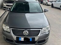 Usata VW Passat 116 CV (85 kW) 2007 Grigio Station wagon