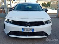 Usata Opel Astra Edition 130 CV (95 kW) 2023 Bianco Berlina