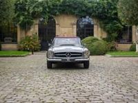 Usata Mercedes 230 150 CV (110 kW) 1965 Grigio Cabrio