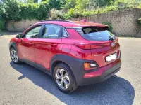 Usata Hyundai Kona 105 CV (77 kW) 2019 Bordeaux SUV