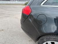 Usata Opel Insignia Cosmo 180 CV (132 kW) 2011 Nero Station wagon