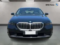 Usata BMW 530e Comfort Edition 299 CV (219 kW) 2024 Black sapphire metallic Station wagon
