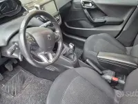 Usata Peugeot 208 Active 83 CV (61 kW) 2019 Grigio Utilitaria