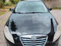Usata Lancia Delta 120 CV (88 kW) 2012 Nero Utilitaria