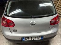 Usata VW Golf IV 105 CV (77 kW) 2005 Grigio Berlina
