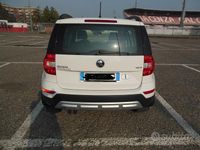 Usata Skoda Yeti Ambition 110 CV (80 kW) 2015 Bianco SUV