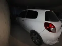 Usata Renault Clio II 75 CV (55 kW) 2010 Berlina