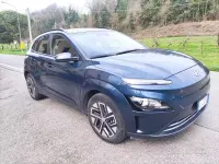 Usata Hyundai Kona 26 kW (36 CV) 2023 Bluazzurro SUV