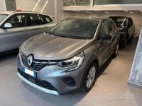 Usata Renault Captur Zen 95 CV (69 kW) 2021 Grigio SUV