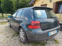 Usata VW Golf IV 90 CV (66 kW) 2001 Blu Berlina