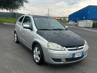 Usata Opel Corsa 45 CV (33 kW) 2005 Grigio Utilitaria