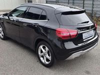 Usata Mercedes GLA200 Premium Plus 136 CV (100 kW) 2019 Nero SUV