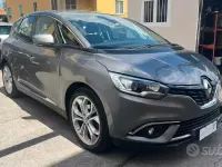 Usata Renault Scénic IV Intens 110 CV (80 kW) 2018 Grigio Monovolume