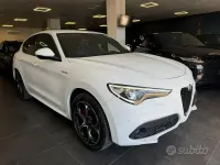 Usata Alfa Romeo Stelvio Veloce 209 CV (153 kW) 2022 Bianco SUV