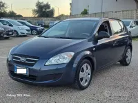Usata Kia Ceed GT LX 90 CV (66 kW) 2007 Blu Berlina