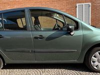 Usata Renault Modus 75 CV (55 kW) 2007 Verde Monovolume