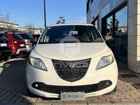 Usata Lancia Ypsilon 69 CV (50 kW) 2015 Bianco Utilitaria