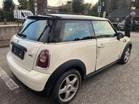 Usata Mini ONE 95 CV (69 kW) 2010 Beige Utilitaria