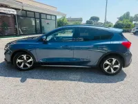 Usata Ford Focus Active 125 CV (91 kW) 2019 Blu Berlina