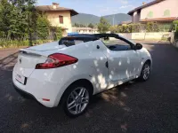 Usata Renault Wind 101 CV (74 kW) 2011 Bianco pastello Cabrio
