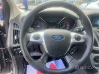 Usata Ford Focus Titanium 116 CV (85 kW) 2012 Grigio Berlina