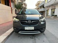 Usata Opel Crossland X Innovation 99 CV (72 kW) 2018 Grigio SUV