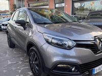 Usata Renault Captur Intens 89 CV (65 kW) 2015 Grigio SUV