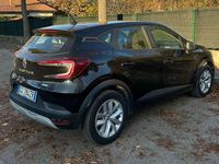 Usata Renault Captur Zen 94 CV (69 kW) 2021 Nero SUV