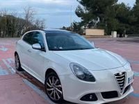 Usata Alfa Romeo Giulietta Distinctive 140 CV (102 kW) 2011 Bianco Utilitaria