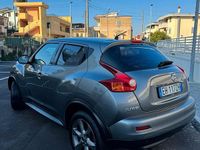 Usata Nissan Juke Tekna 110 CV (80 kW) 2011 Grigio SUV
