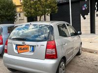 Usata Kia Picanto 75 CV (55 kW) 2006 Utilitaria