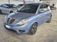 Usata Lancia Ypsilon 60 CV (44 kW) 2009 Azzurro Utilitaria