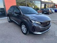 Begagnad Peugeot 3008 Style 131 HK (96 kW) 2022 Grå SUV
