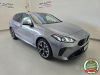 Usado BMW 118 M Sport 150 CV (110 kW) 2025 Gris Utilitario
