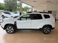 Usata Dacia Duster Prestige 101 CV (74 kW) 2023 Bianco SUV