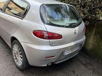 Usata Alfa Romeo 147 Distinctive 120 CV (88 kW) 2005 Utilitaria
